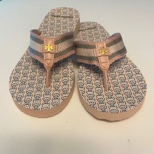 Tory Burch Costal Pink Gemini Link FlipFlops Sz-7